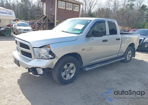 2017 Ram 1500 Express 4X4 6'4 Box z USA, uszkodzony, nr VIN 1C6RR7FT5HS745504